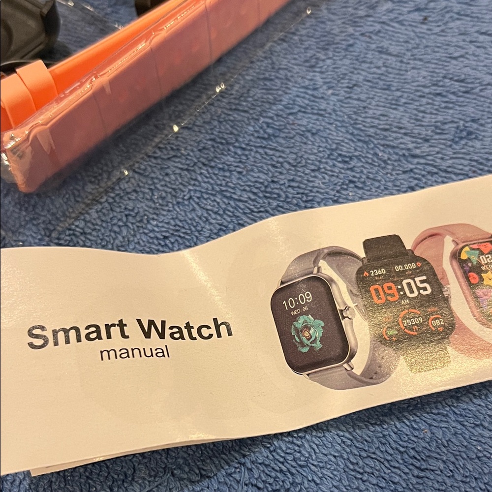 Smart Watch with Pink Band - Picture 4 of 4